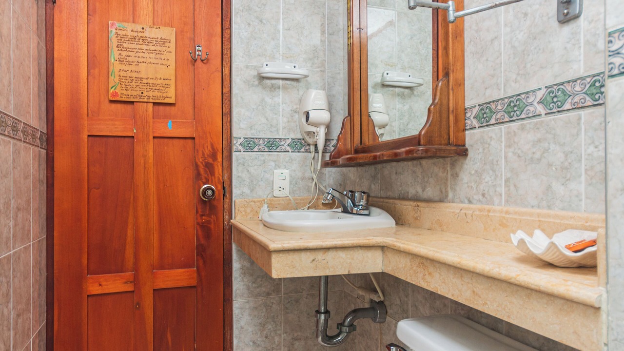 Photo of Bathroom in Bocagrande
