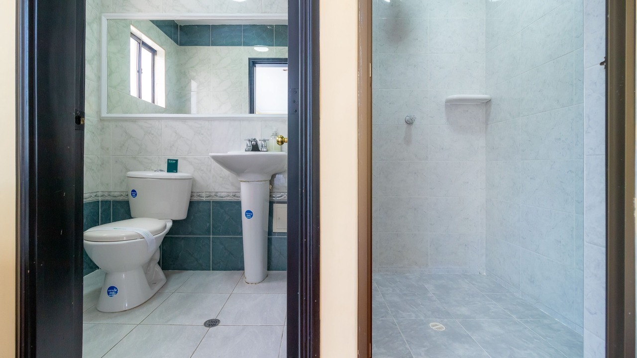 Photo of Bathroom in Barrios Unidos