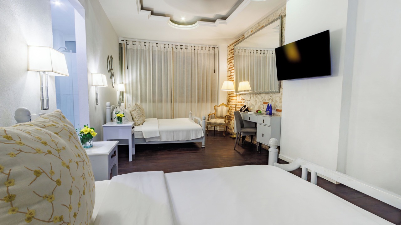 Photo of Bedroom in Cartagena Walled City