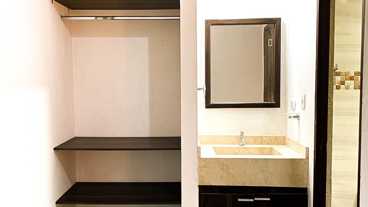 Photo of Bathroom in Manga