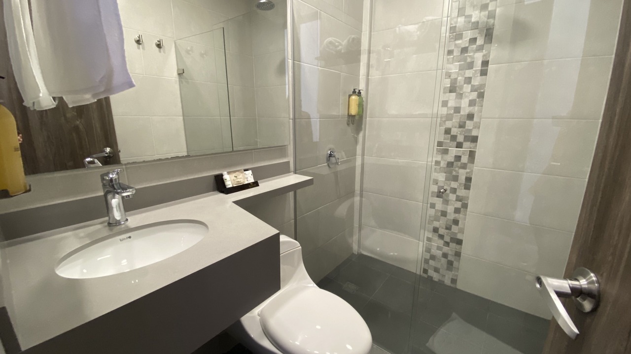 Photo of Bathroom in Las Lomas I