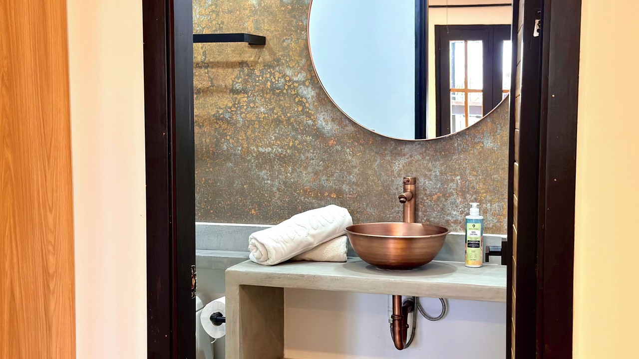 Photo of Bathroom in Barrio Centro