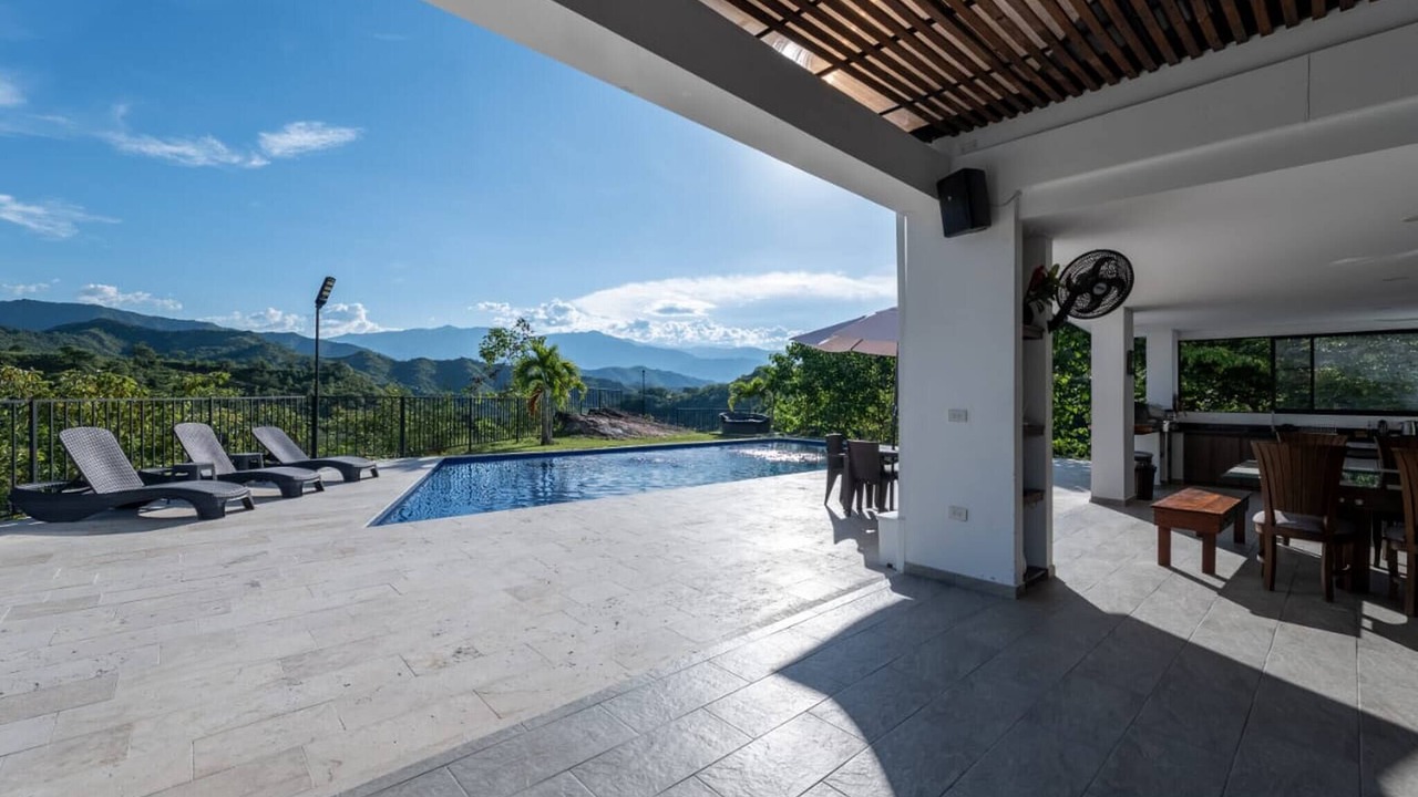 Photo of Outdoor in Sopetran