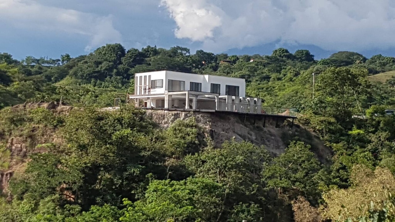 Photo of Outdoor in Sopetran