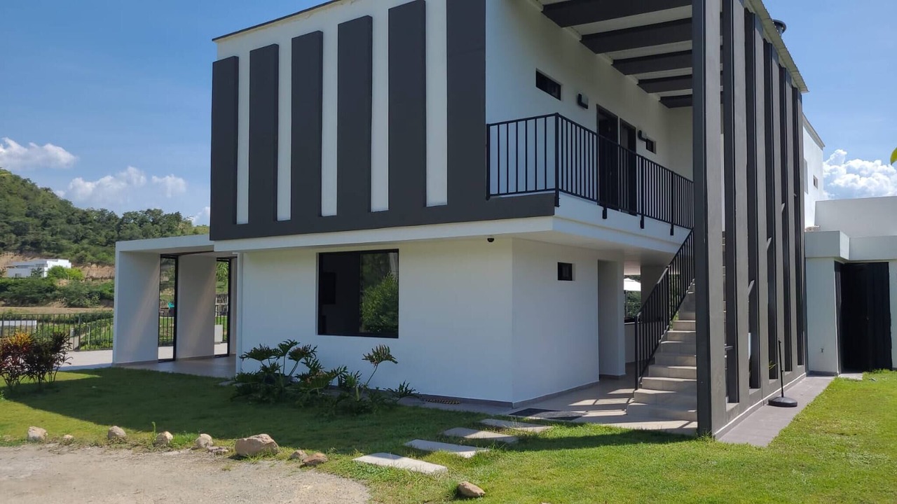 Photo of Outdoor in Sopetran