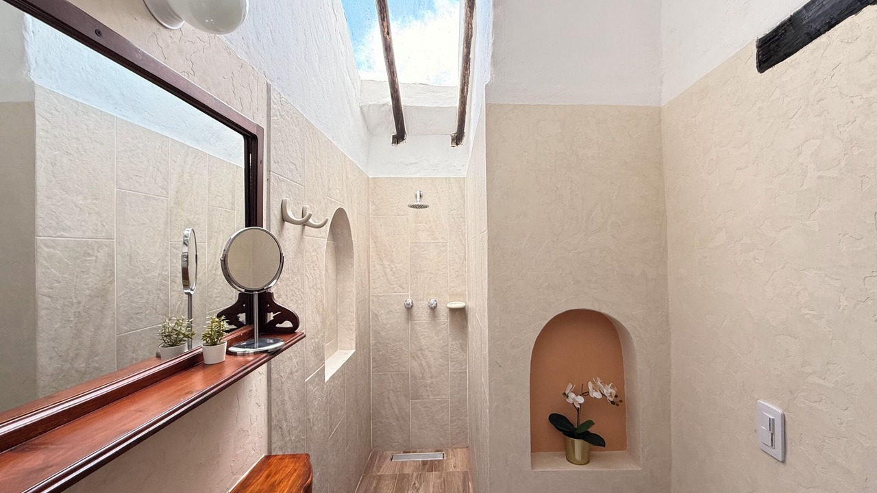 Photo of Bathroom in Old Town