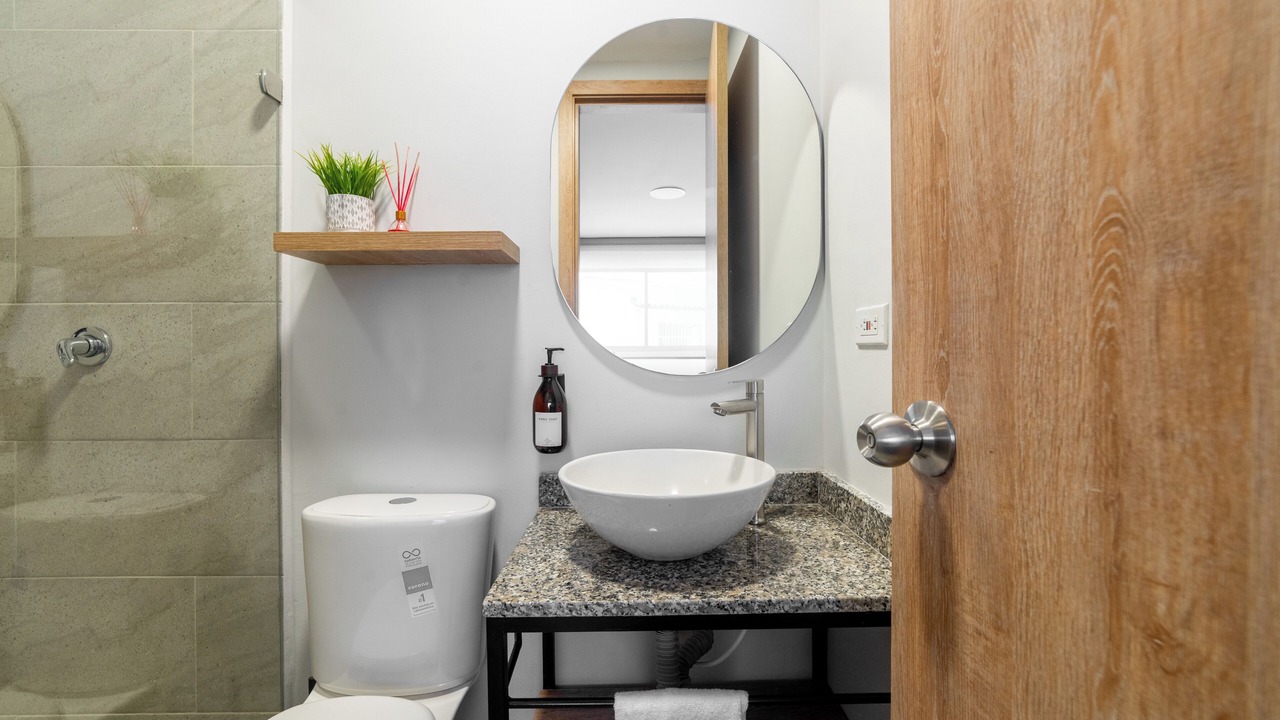 Photo of Bathroom in Manga