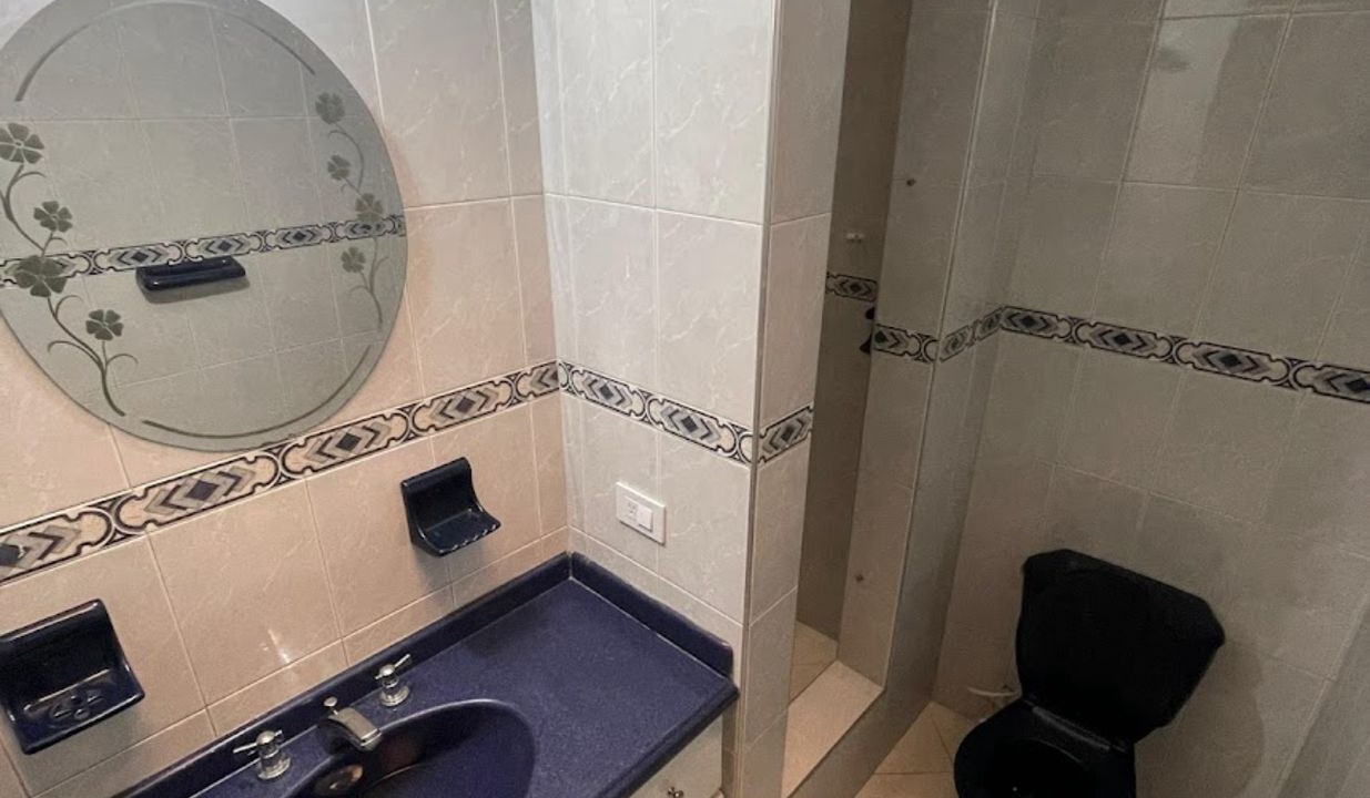 Photo of Bathroom in Barrios Unidos