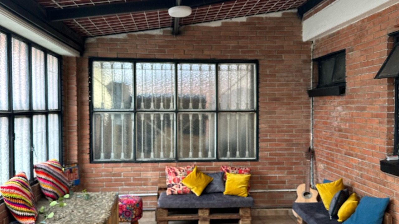 Photo of Livingroom in Barrios Unidos