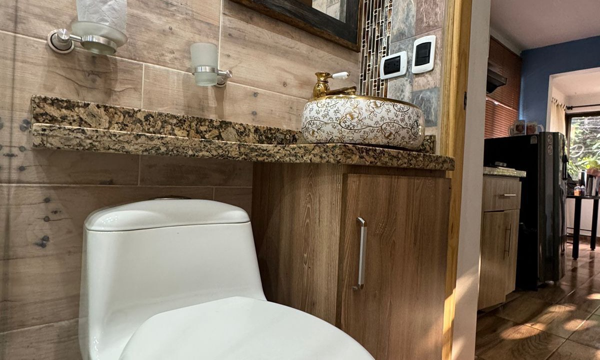 Photo of Bathroom in Belen