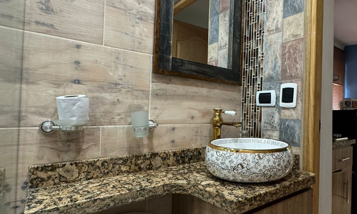 Photo of Bathroom in Belen