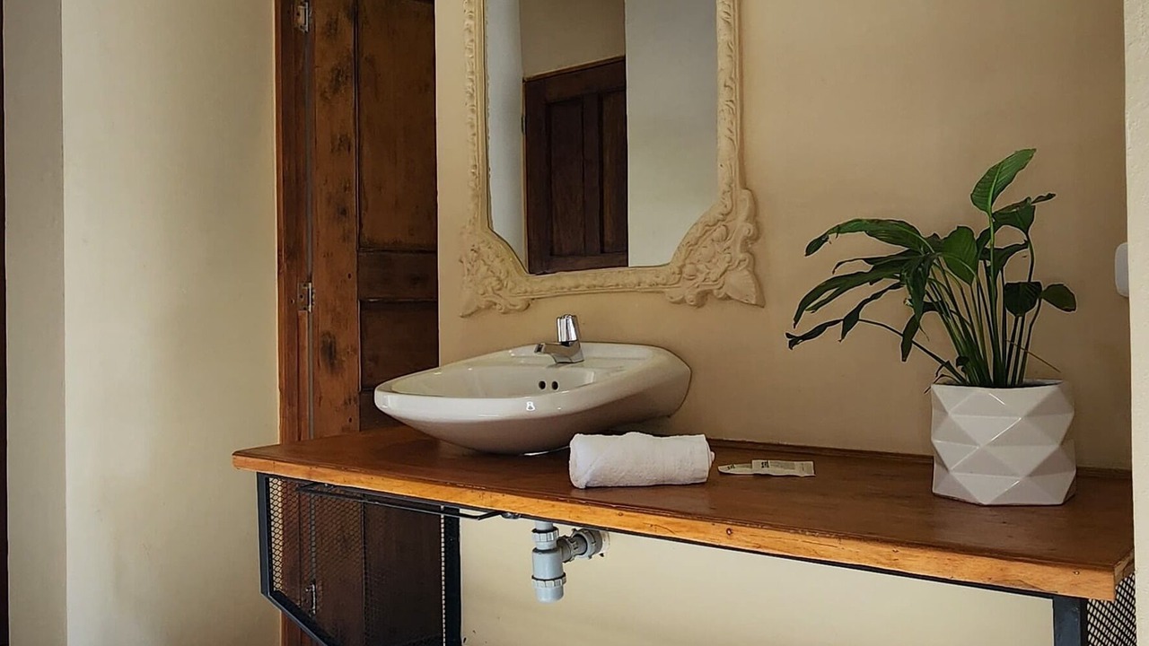 Photo of Bathroom in Barrios Unidos