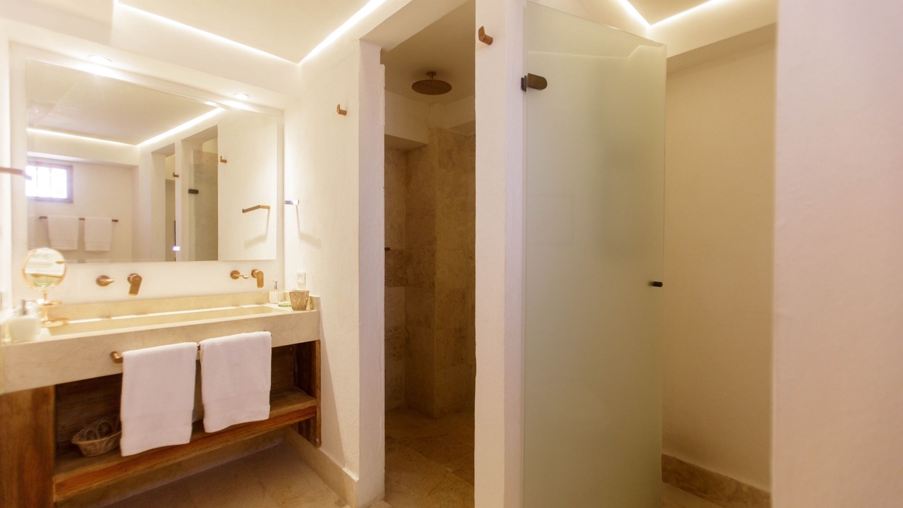 Photo of Bathroom in Cartagena Walled City