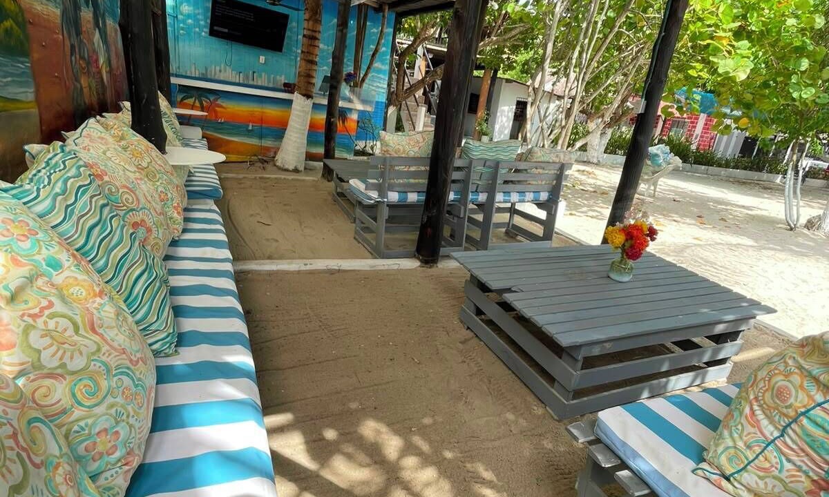 Photo of Patio Balcony in Tierra Bomba Island
