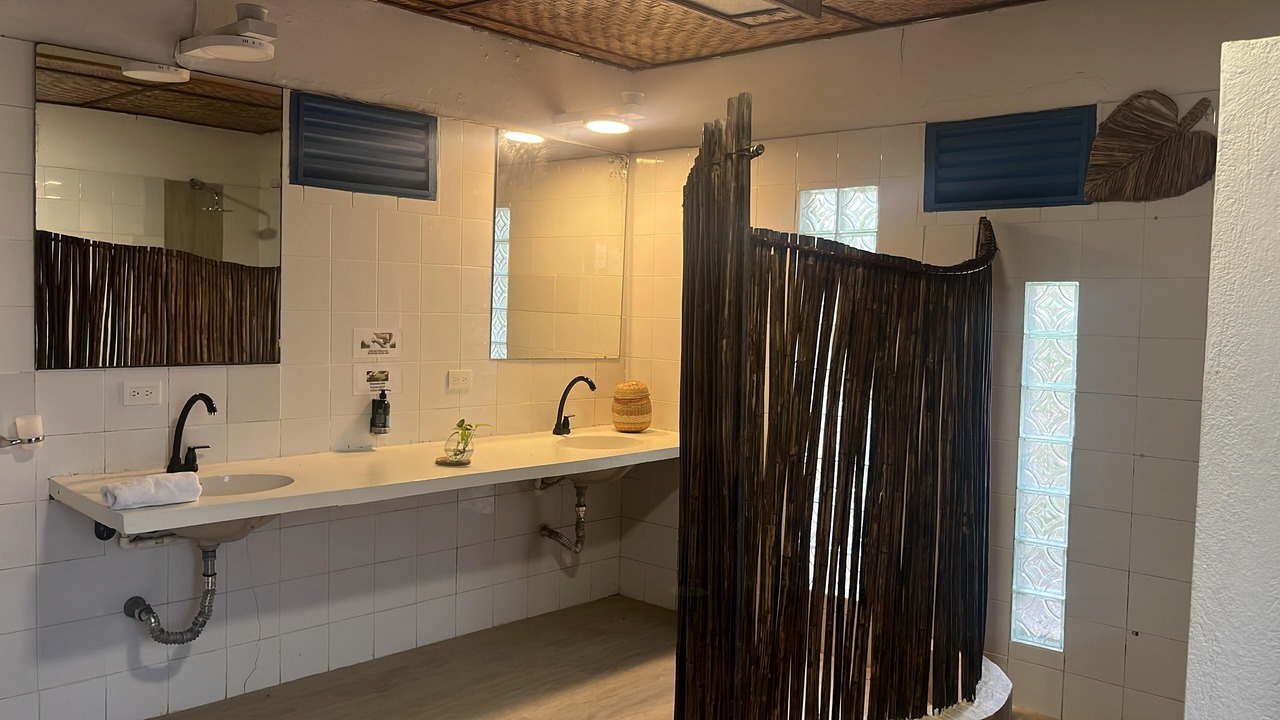Photo of Bathroom in Rosario Islands