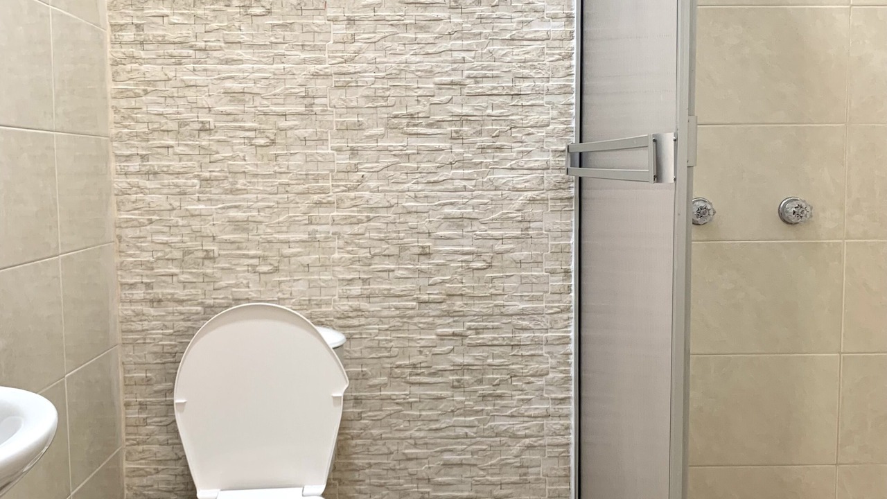 Photo of Bathroom in Cali