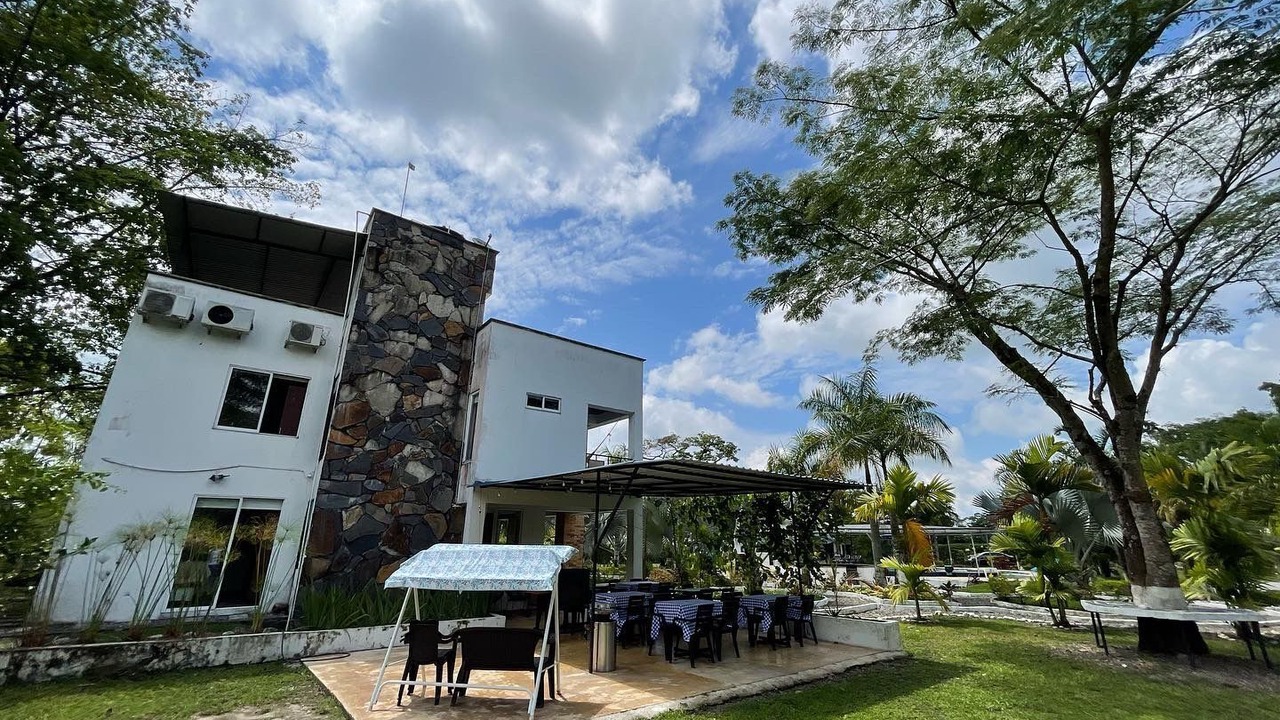 Photo of Outdoor in Restrepo