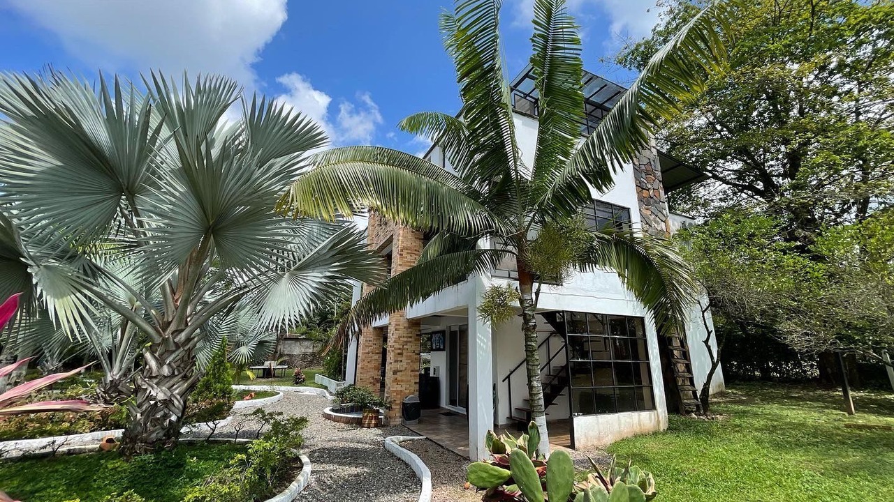 Photo of Outdoor in Restrepo