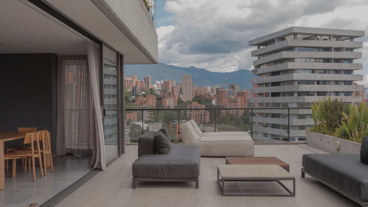 Photo of Patio Balcony in Las Lomas I