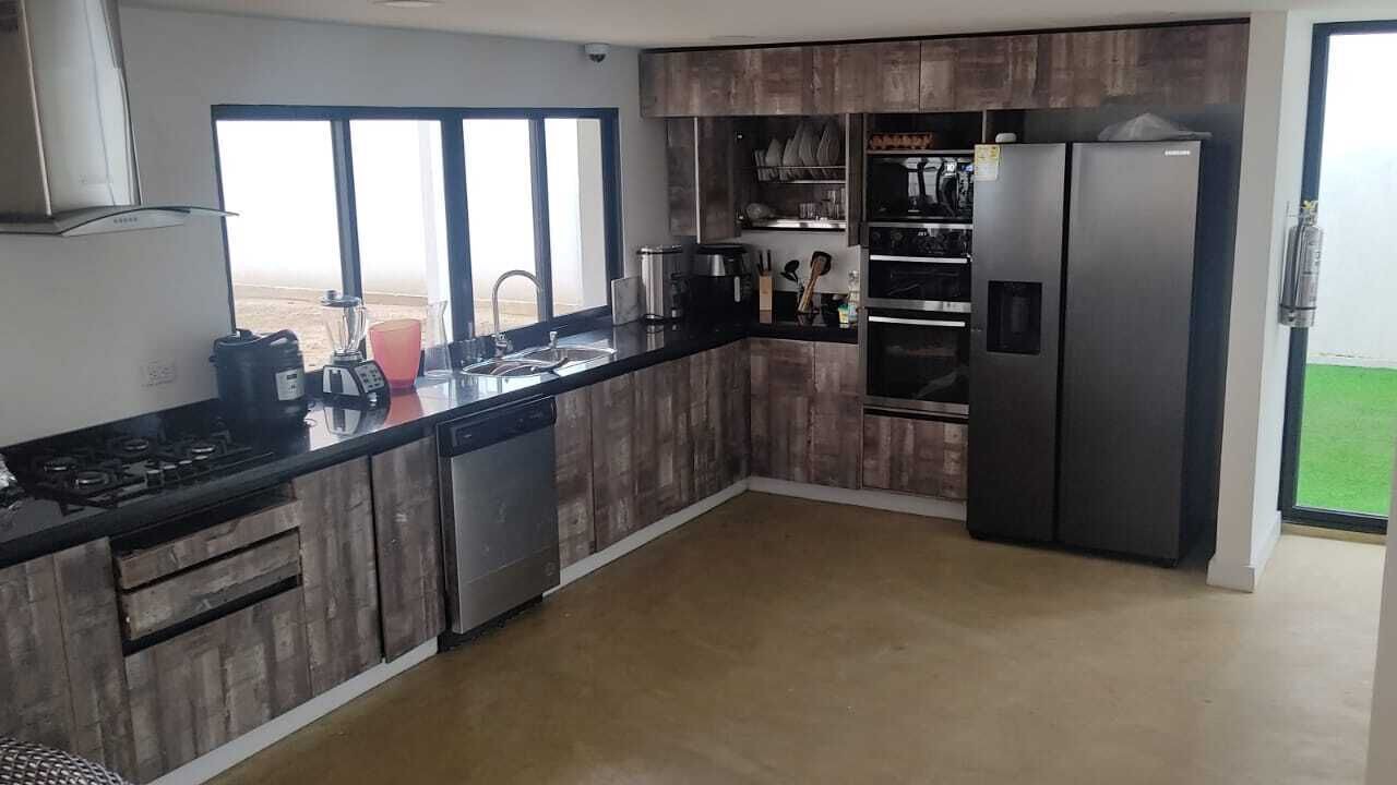 Photo of Kitchen in La Florida