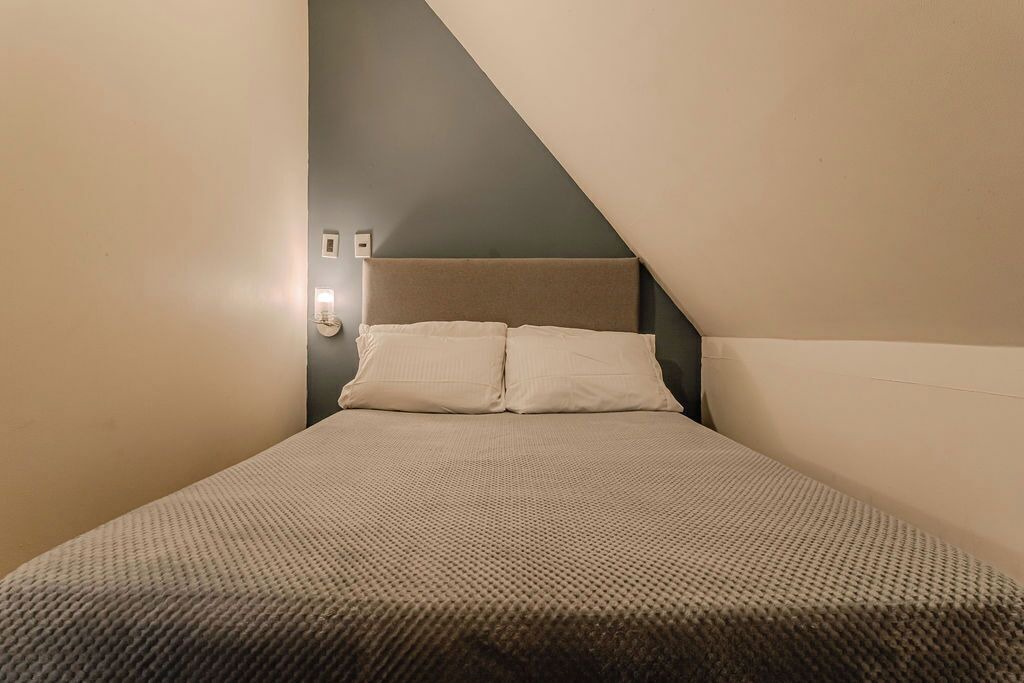 Photo of Bedroom in Chico