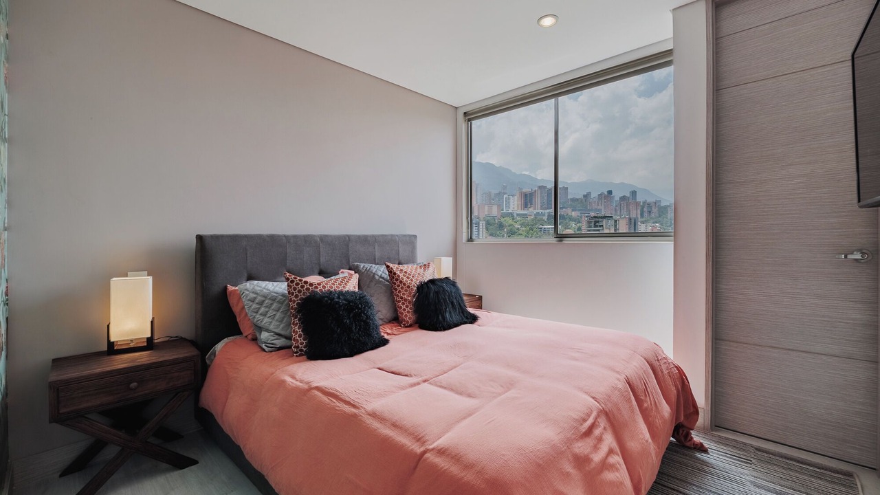 Photo of Bedroom in La Florida