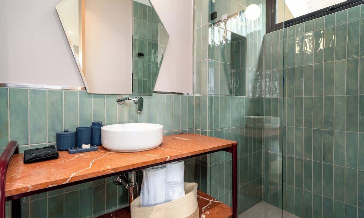 Photo of Bathroom in Cali