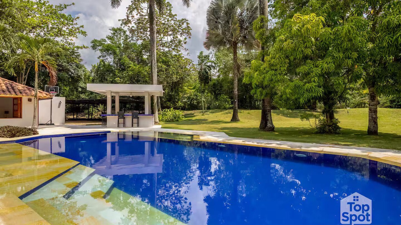 Photo of Outdoor in Apulo