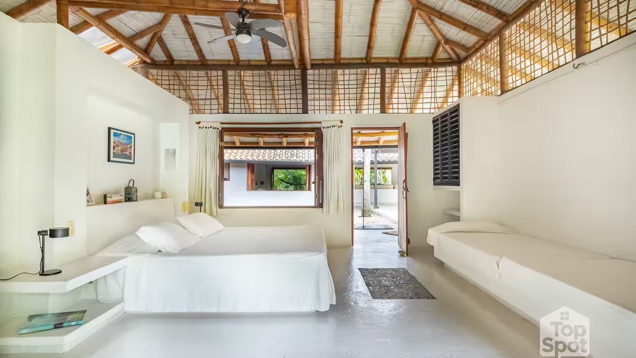 Photo of Bedroom in Apulo