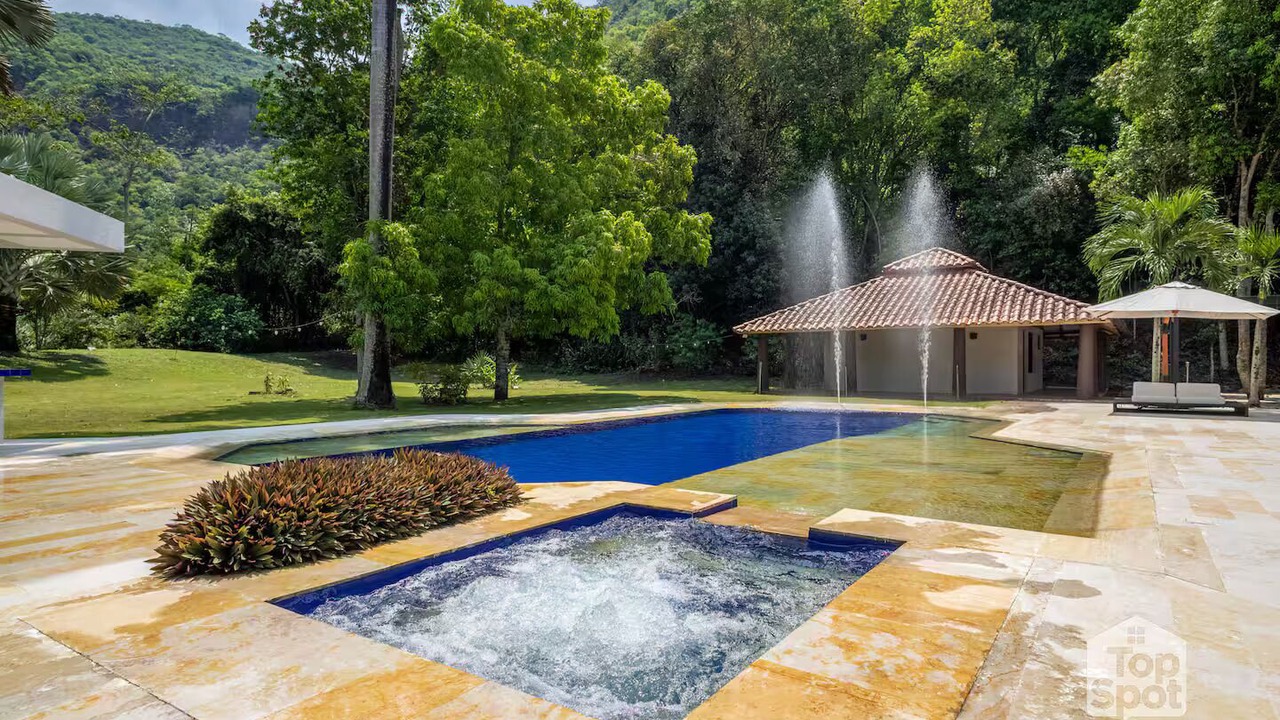 Photo of Outdoor in Apulo