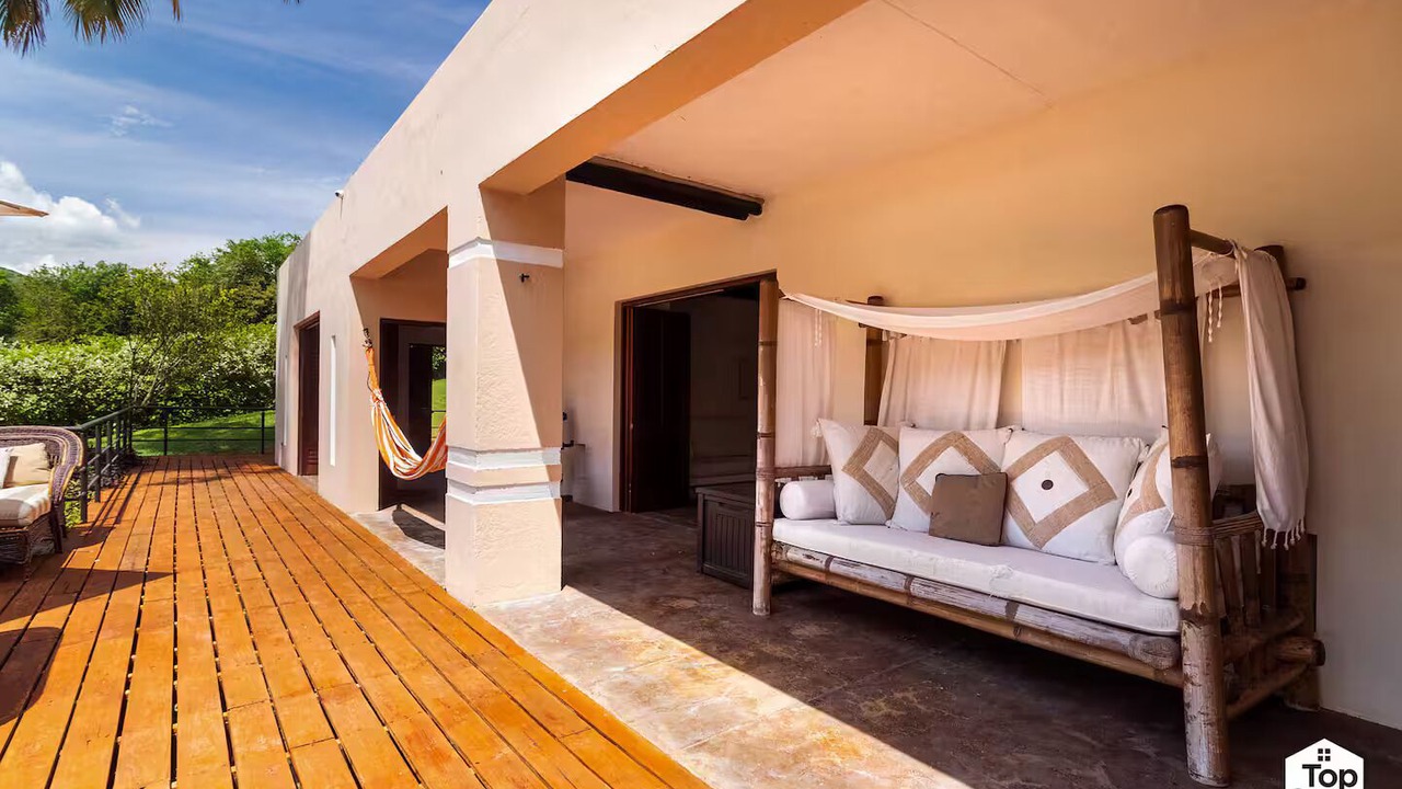 Photo of Patio Balcony in Apulo