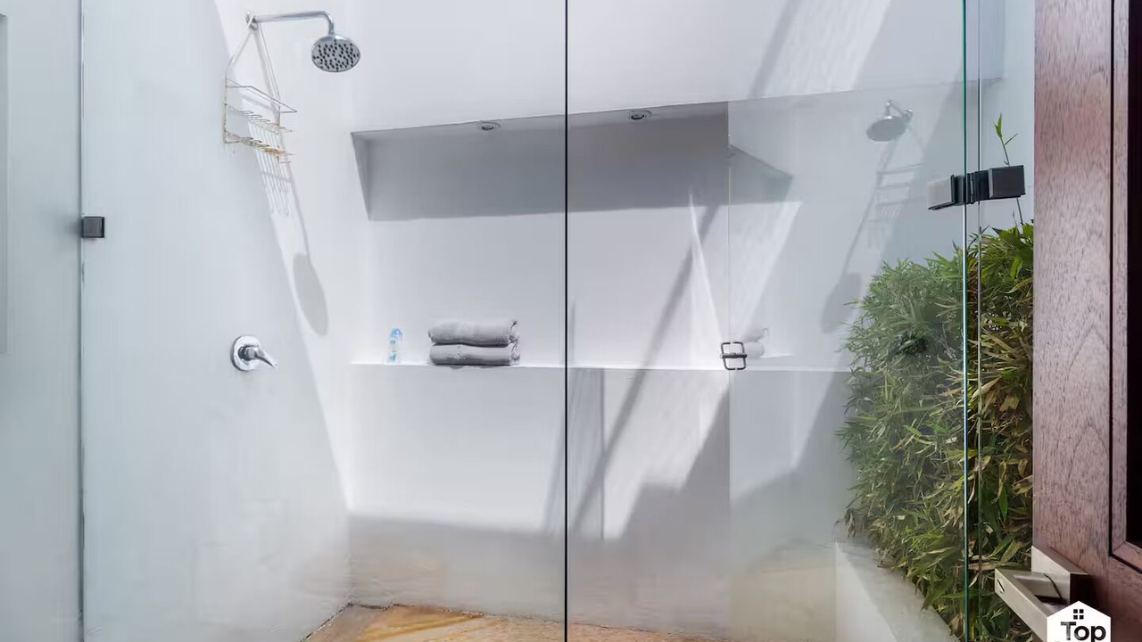 Photo of Bathroom in Apulo