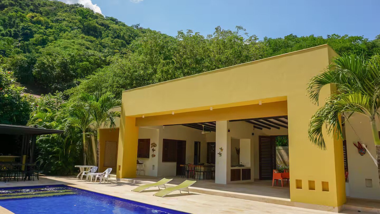 Photo of Outdoor in Apulo
