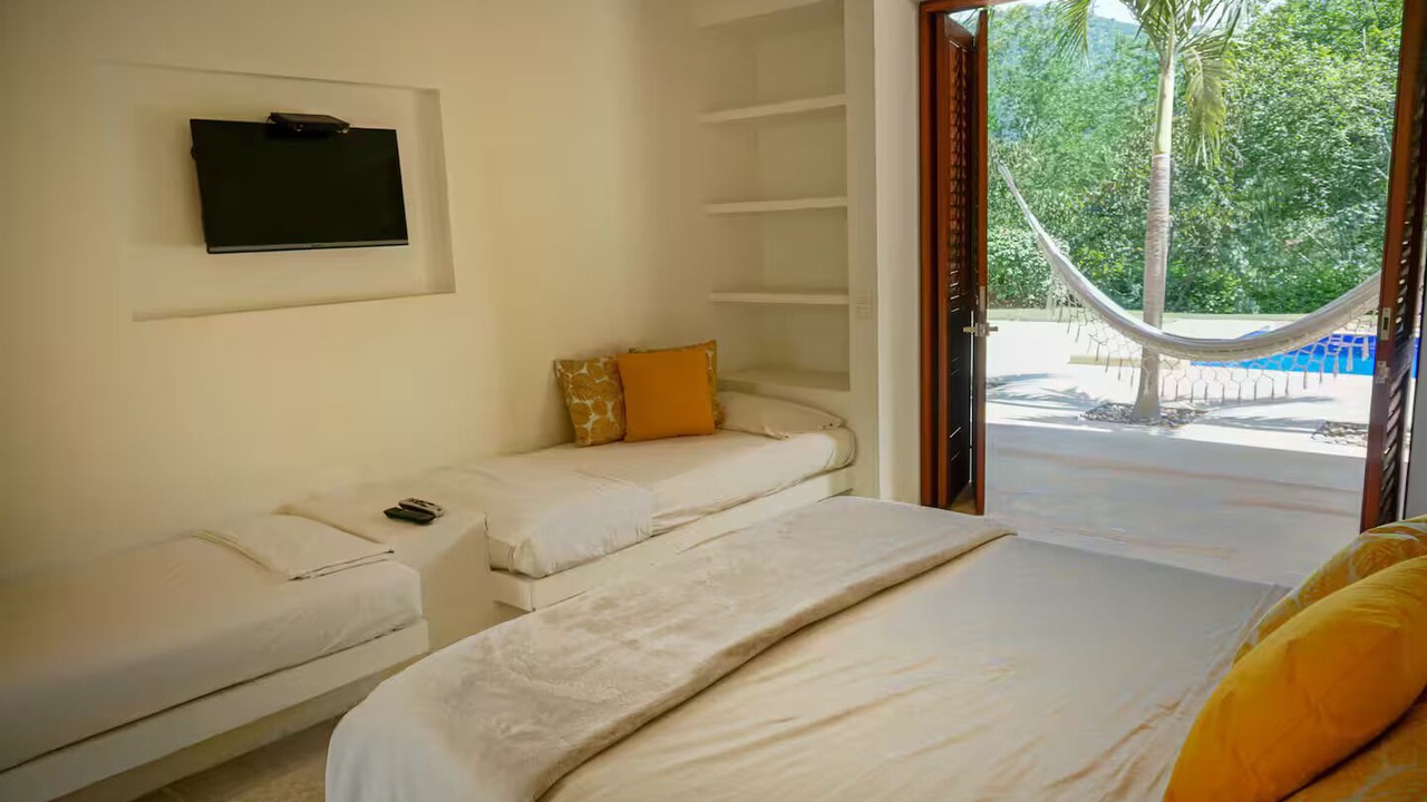 Photo of Bedroom in Apulo