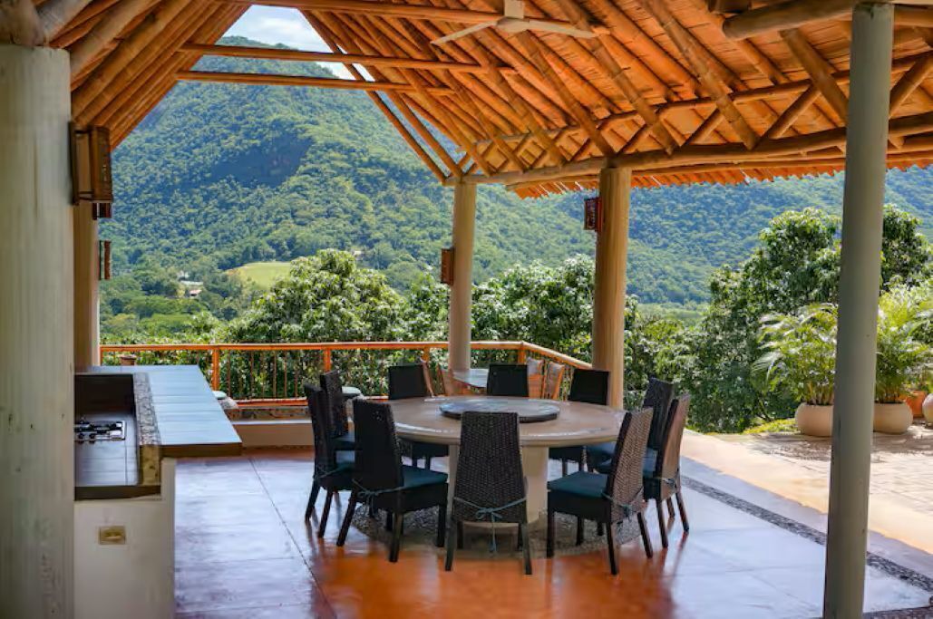 Photo of Outdoor in Apulo