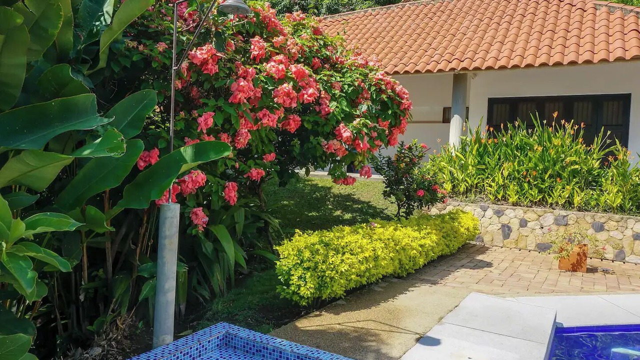 Photo of Outdoor in Apulo