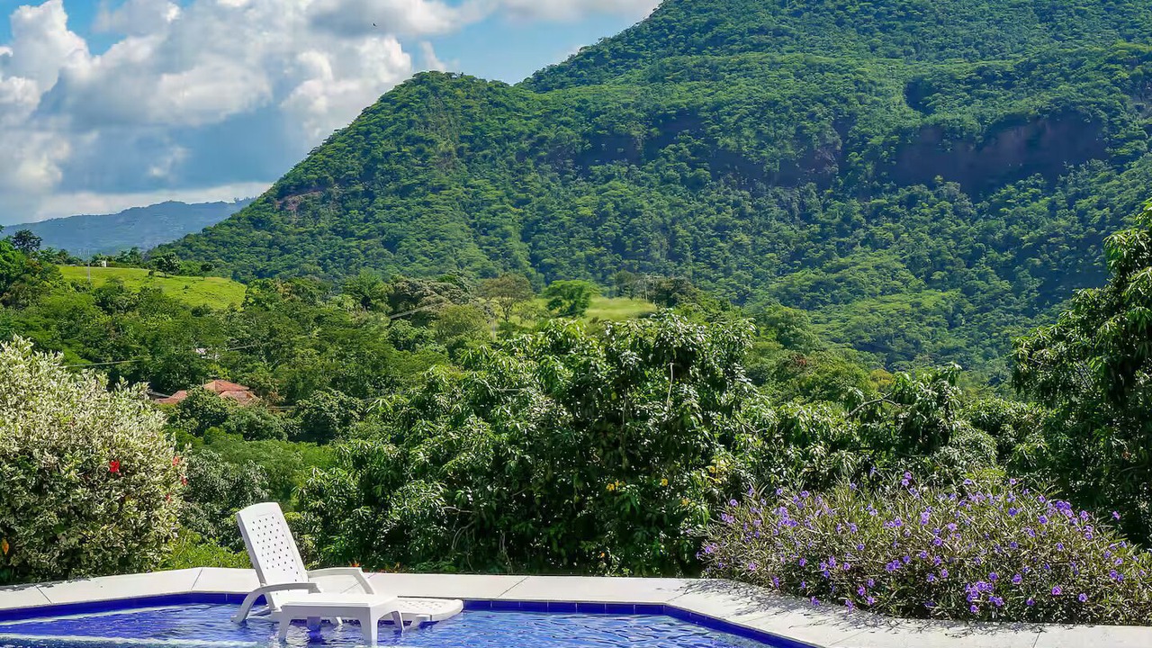 Photo of Outdoor in Apulo