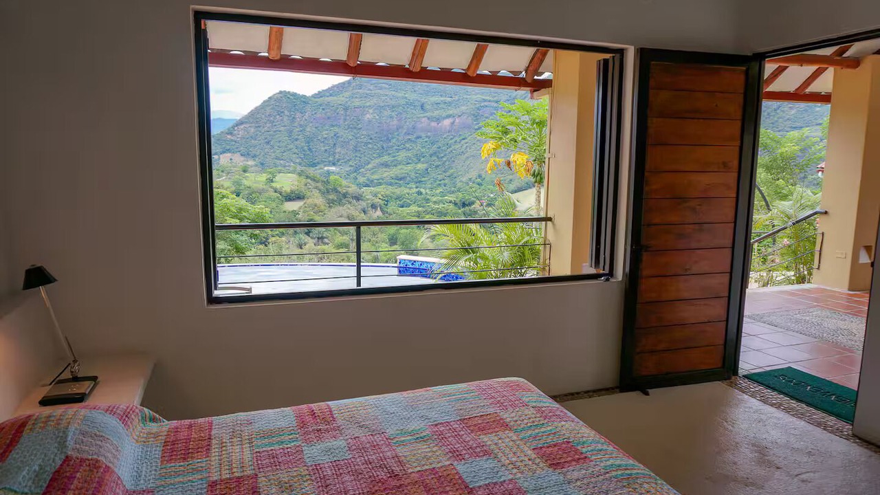 Photo of Bedroom in Apulo