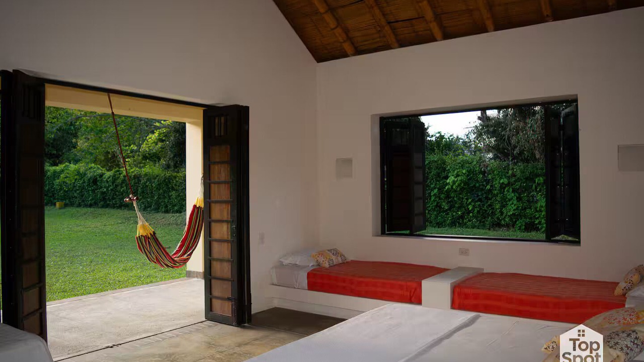 Photo of Bedroom in Apulo