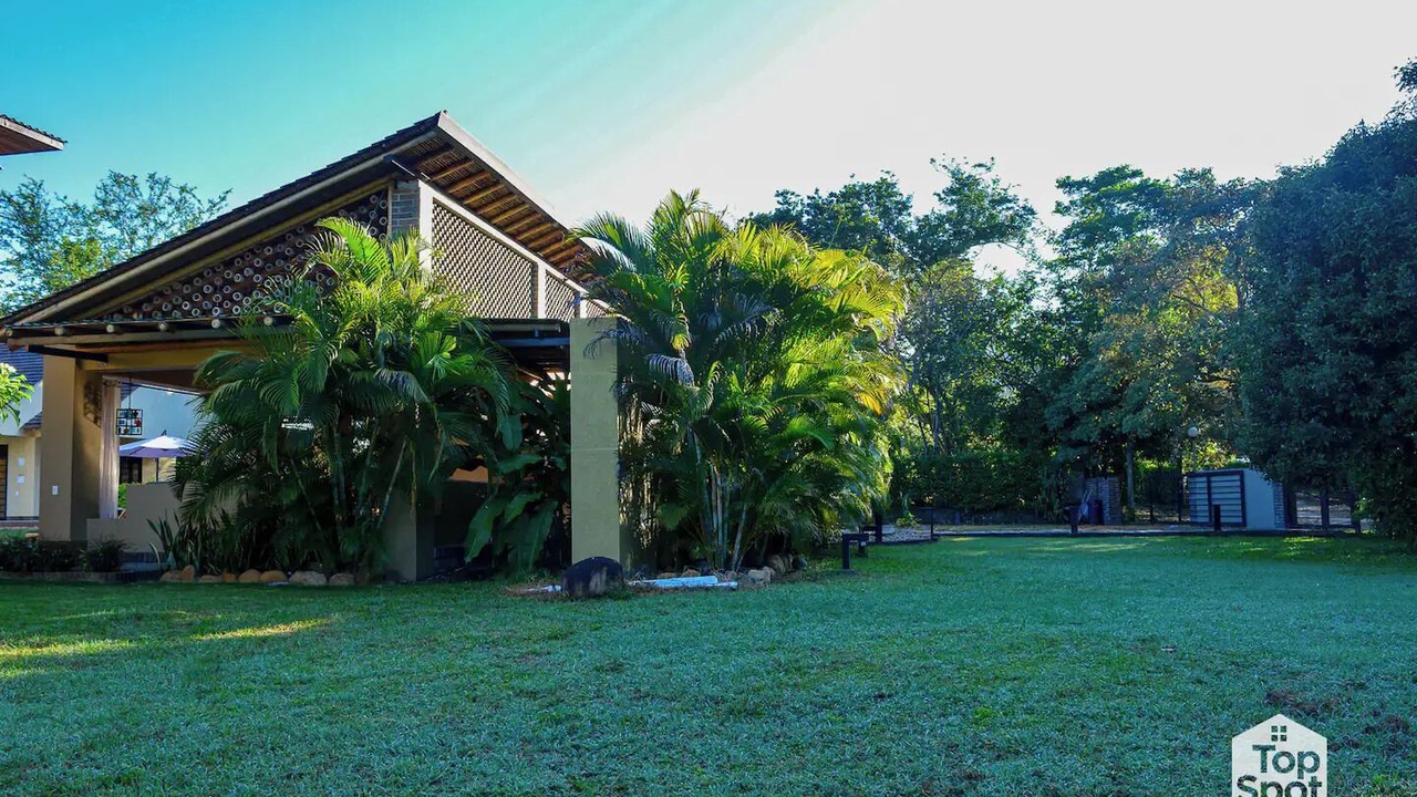 Photo of Outdoor in Apulo