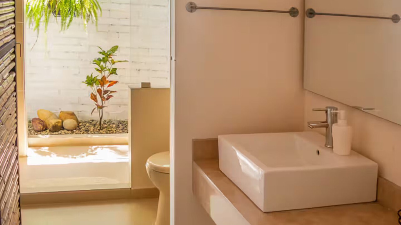 Photo of Bathroom in Apulo