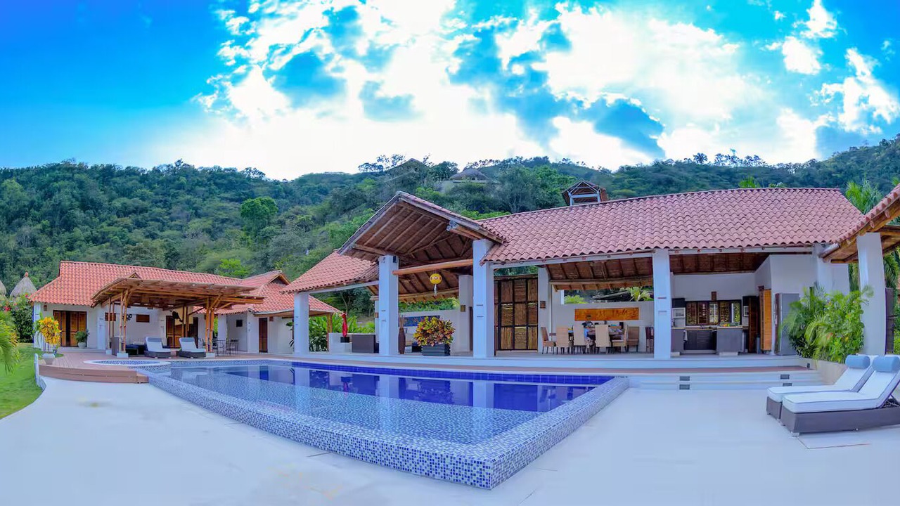 Photo of Outdoor in Apulo