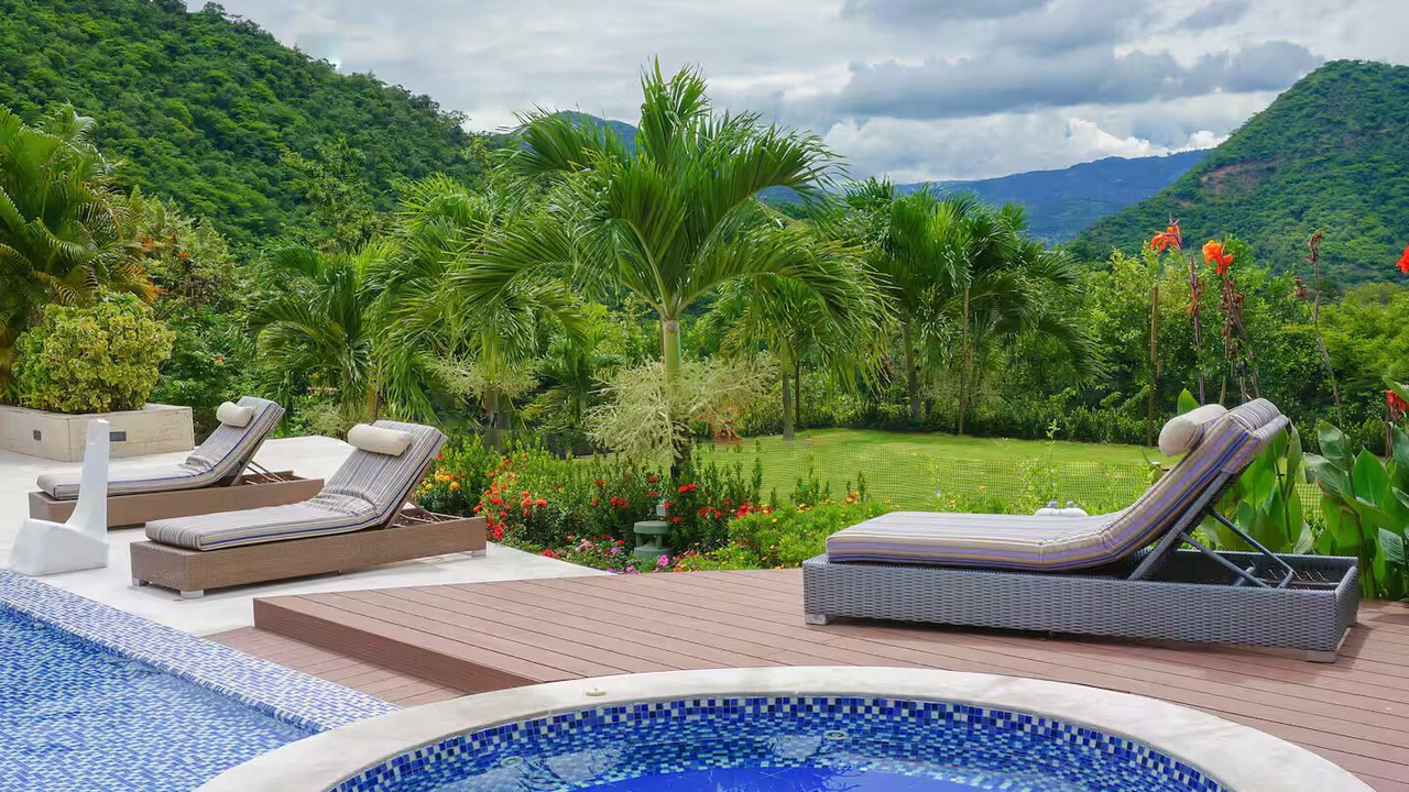 Photo of Outdoor in Apulo