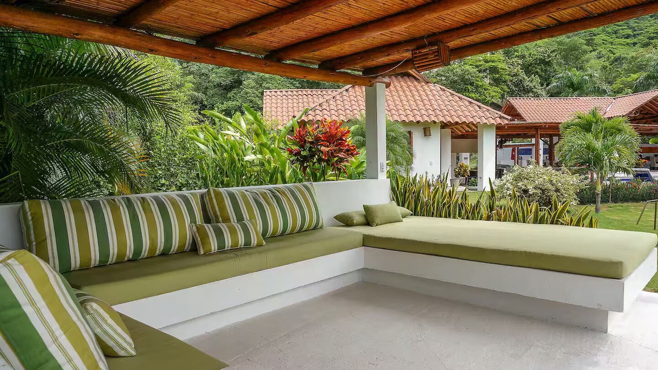 Photo of Outdoor in Apulo