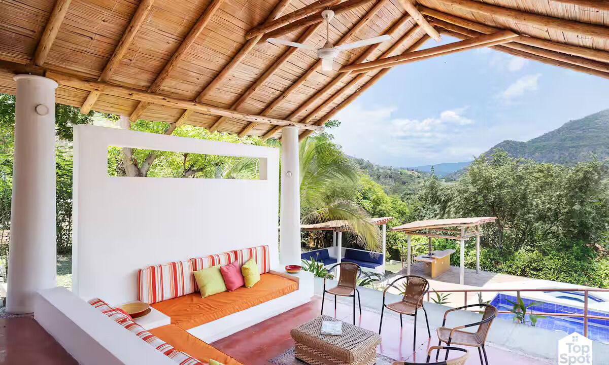 Photo of Patio Balcony in Apulo