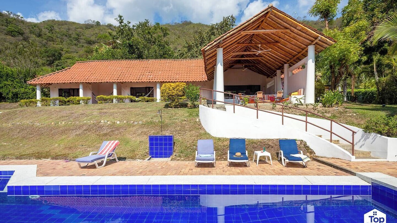 Photo of Outdoor in Apulo