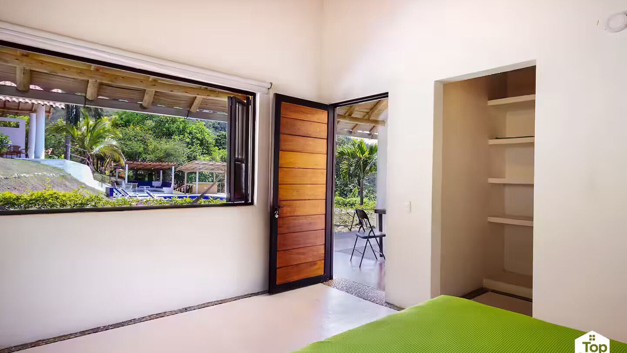 Photo of Bedroom in Apulo