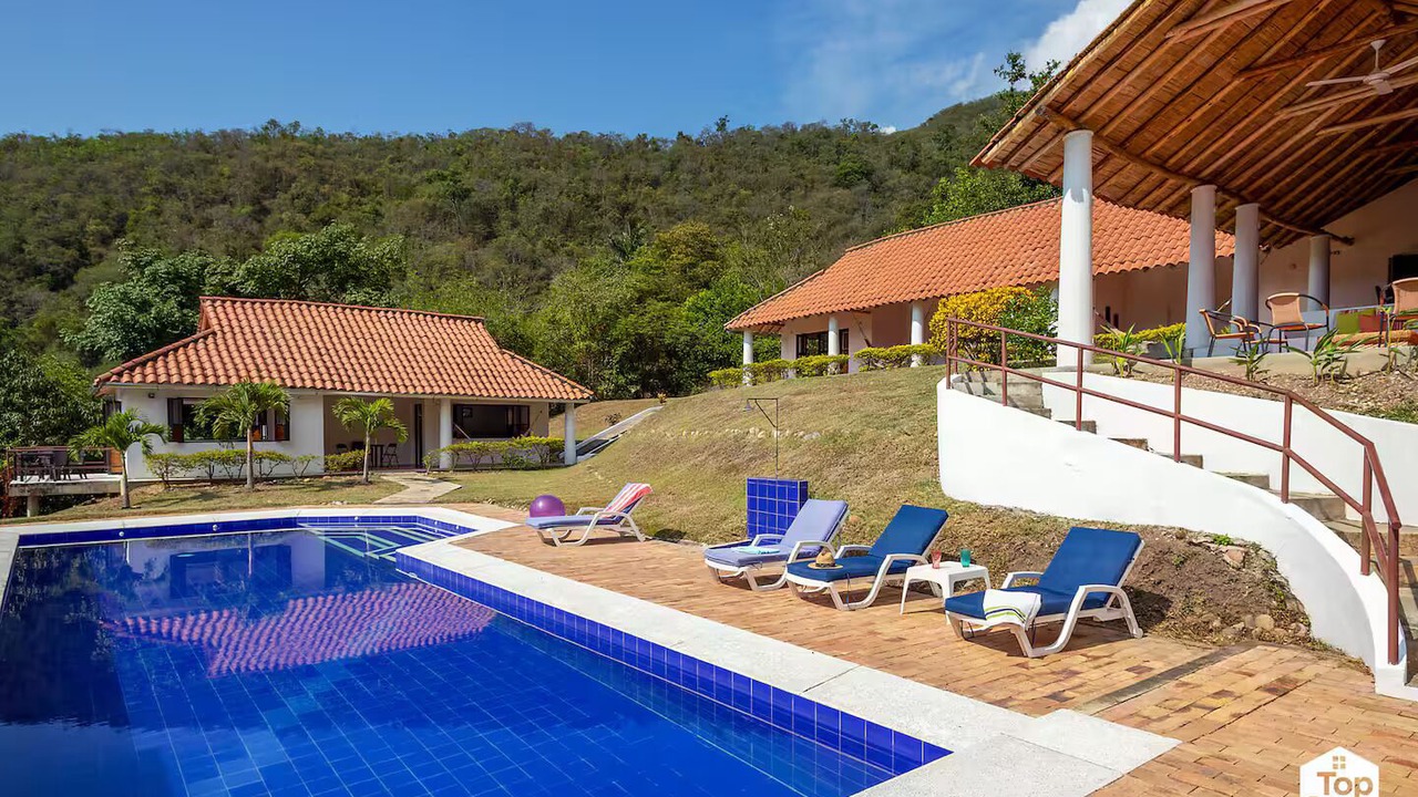 Photo of Outdoor in Apulo