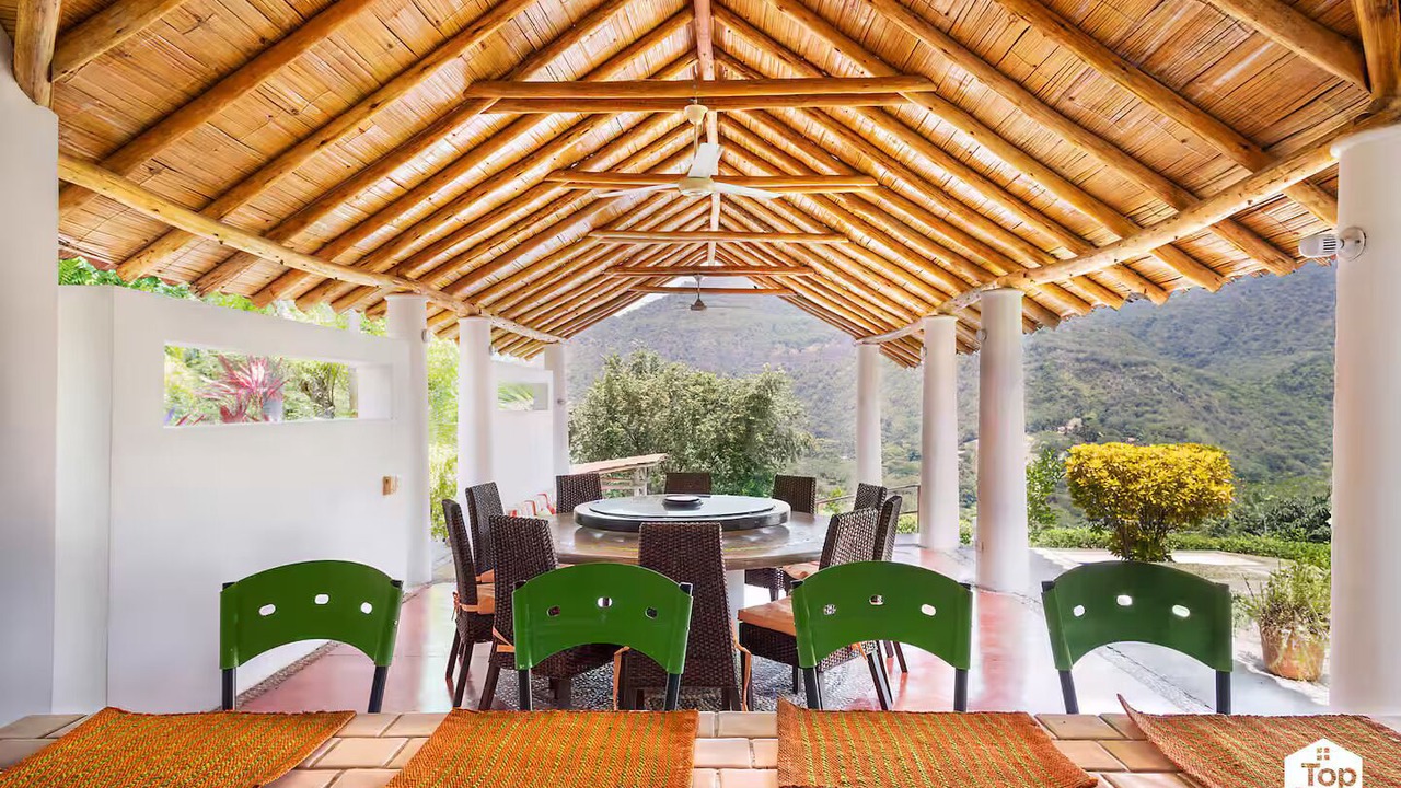 Photo of Outdoor in Apulo