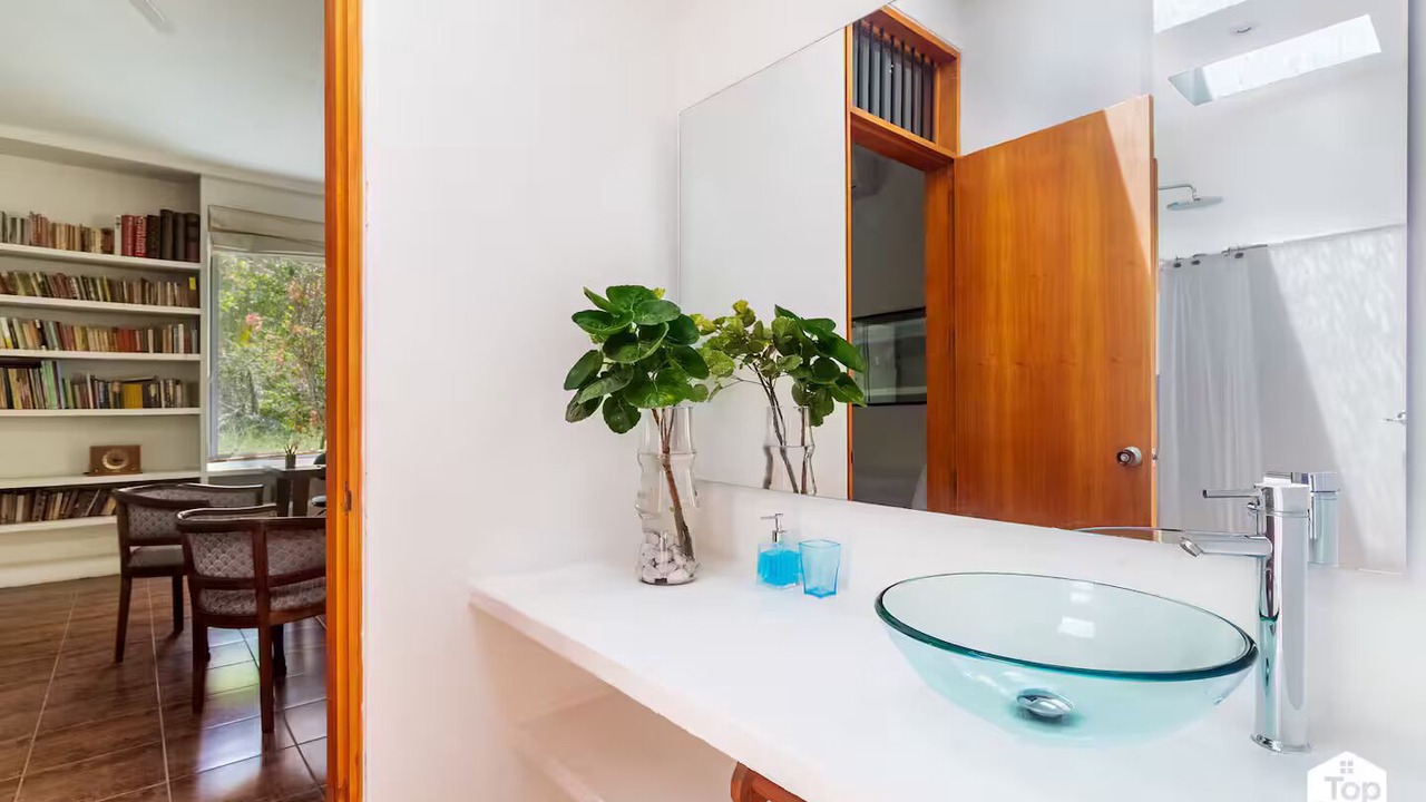 Photo of Bathroom in Nilo
